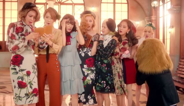 Snsd Goes Classy And Retro In “lion Heart” Mv Seoulbeats