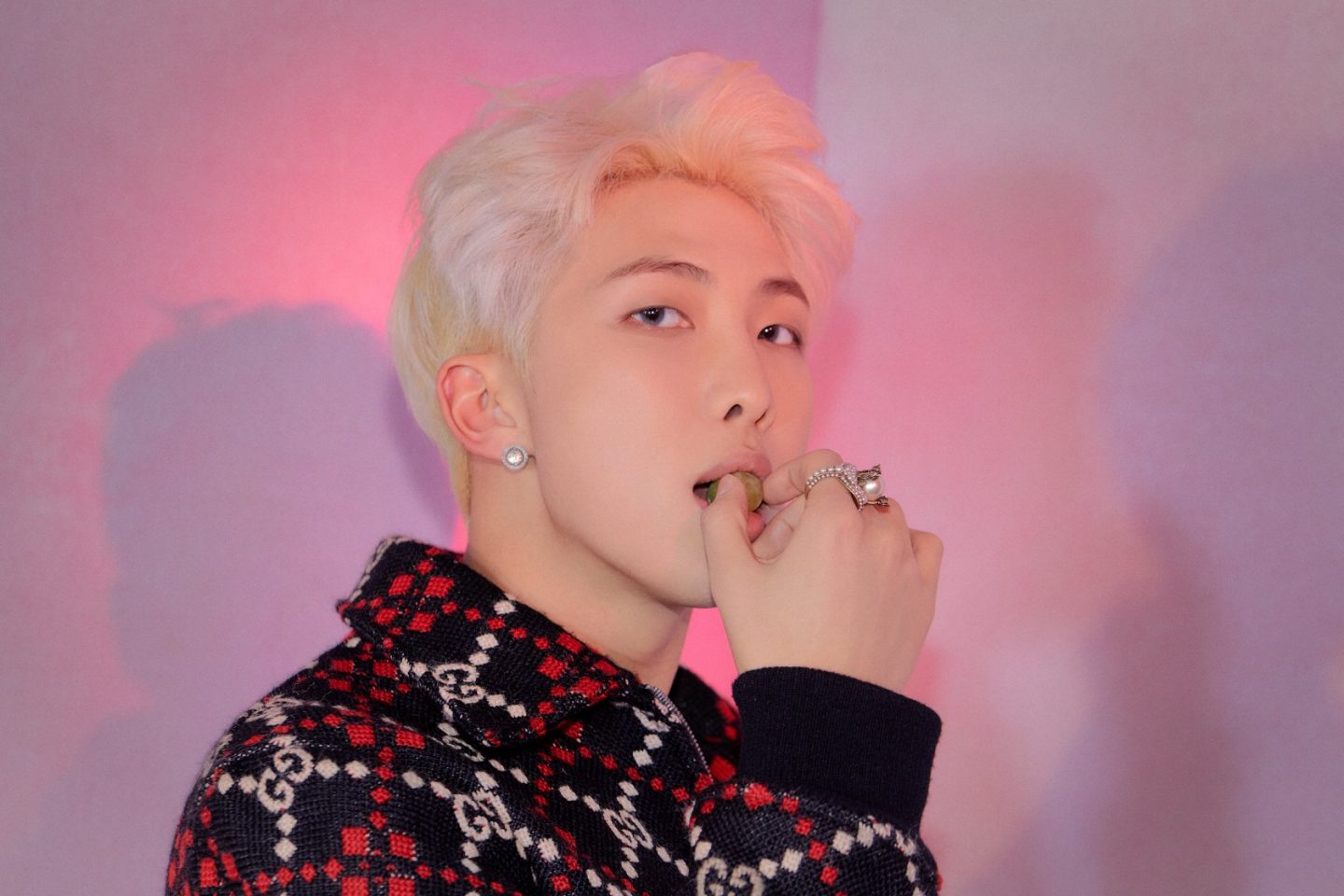 BTS Stays Experimental with “Map of the Soul: Persona” – Seoulbeats