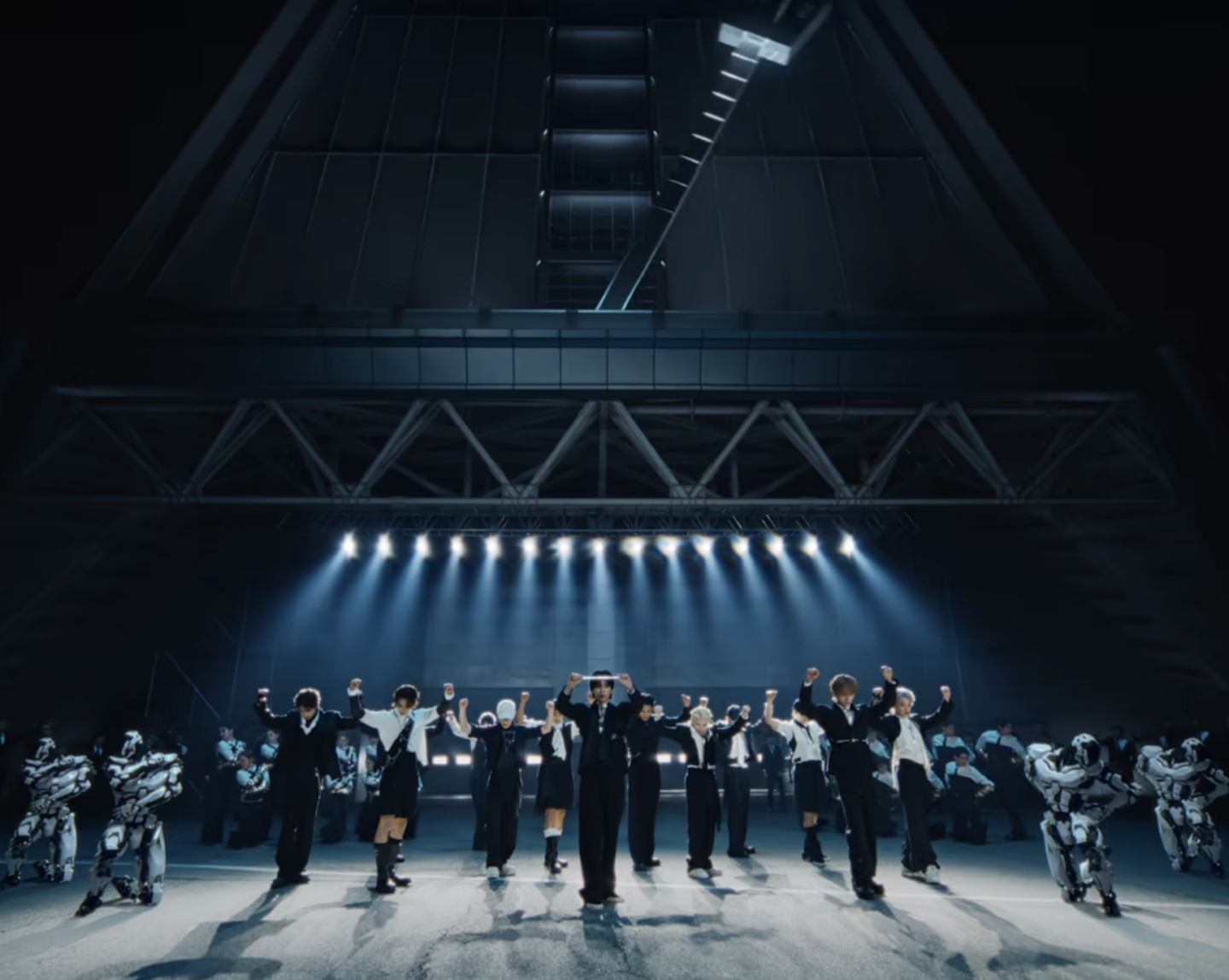 Seventeen Cleverly and Confidently Assert Their Artistry in “Maestro